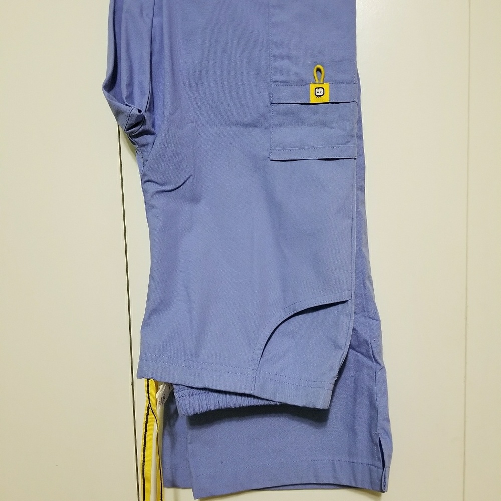Wonder wink scrub pants